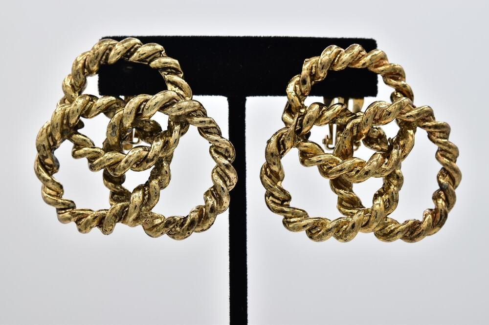 Vintage NOS Antiqued Gold Triple Ring Rope Knot Clip On Earrings Rustic Chunky